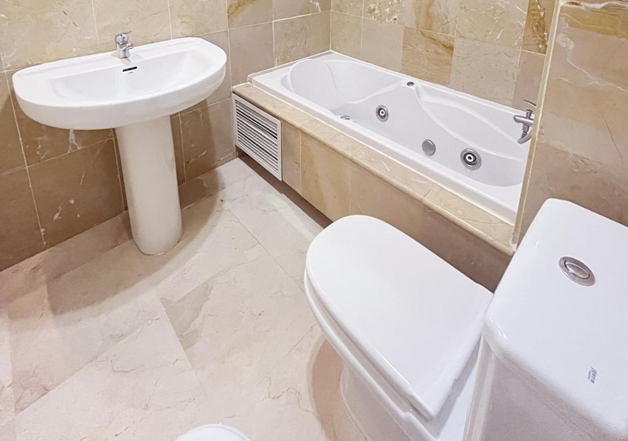 Apartamento Primera Linea Estepona By Isa Hoteles Ngoại thất bức ảnh